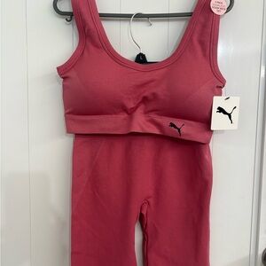 Puma Rose Sports Bra and bike shorts Set